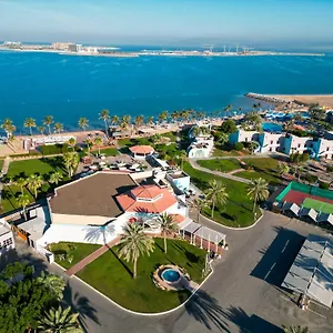 Bm 4* Ras al-Khaimah